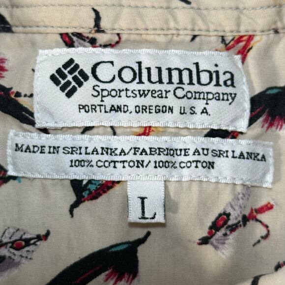 Columbia Fly Fishing Lure Print Shirt Men’s L Beige Short Sleeve Button Down - Picture 3 of 7